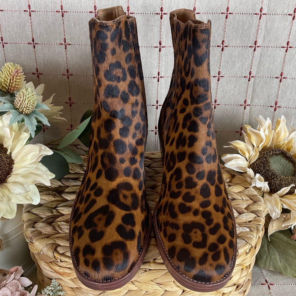Madewell “The Autumn” High Chelsea Boot Leopard Dyed Calf Hair Ankle Bootie 8 - Picture 2 of 6